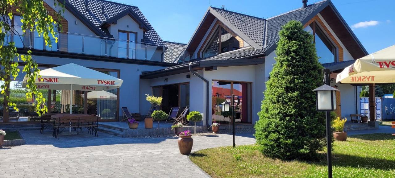 Villa & Gospoda Krakowska Kobiernice Dış mekan fotoğraf