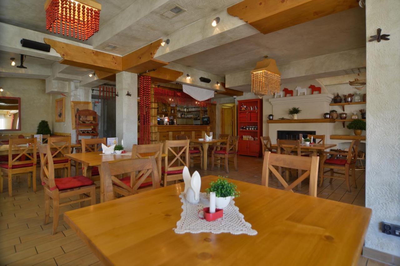 Villa & Gospoda Krakowska Kobiernice Dış mekan fotoğraf