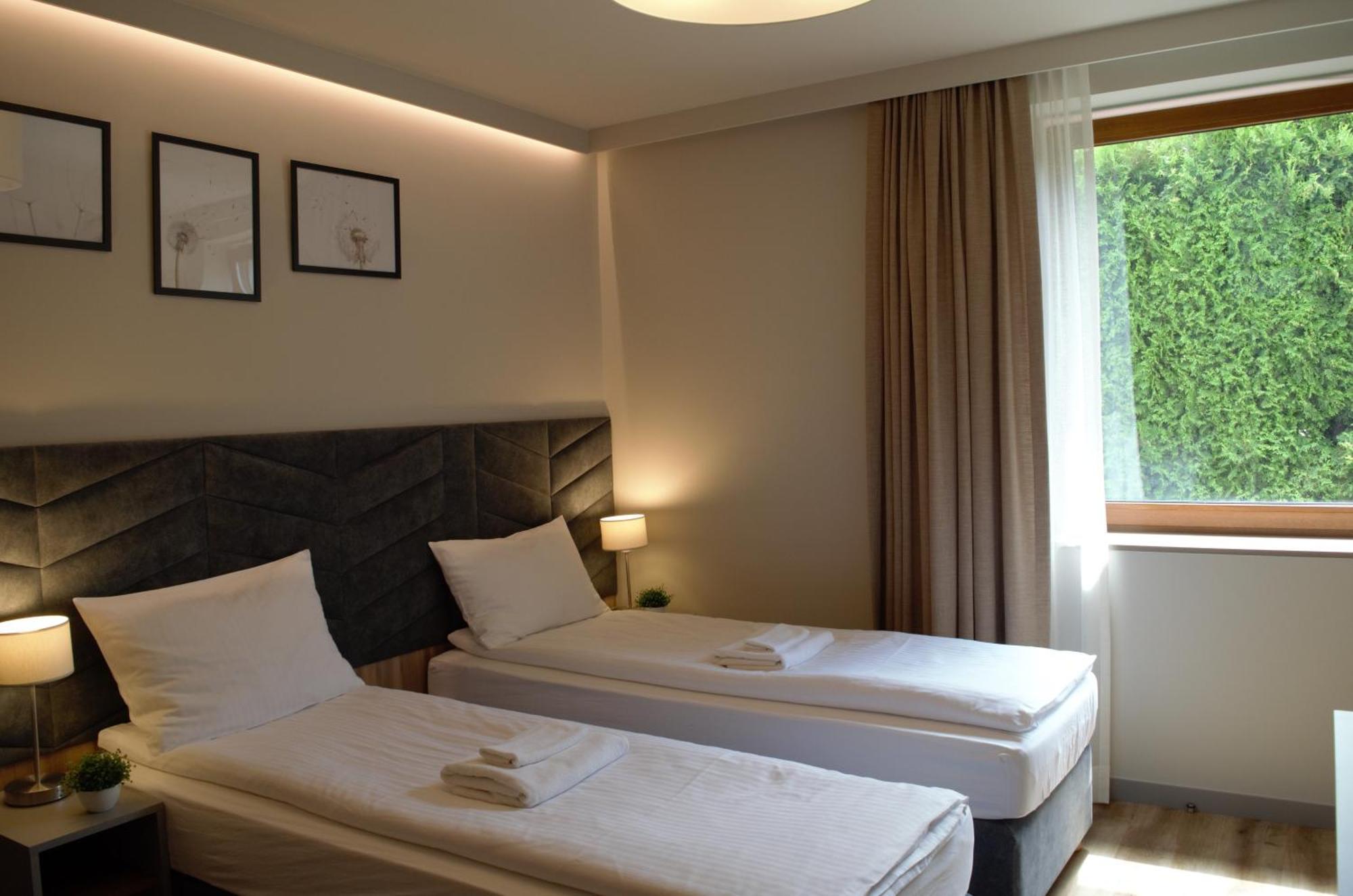 Villa & Gospoda Krakowska Kobiernice Dış mekan fotoğraf